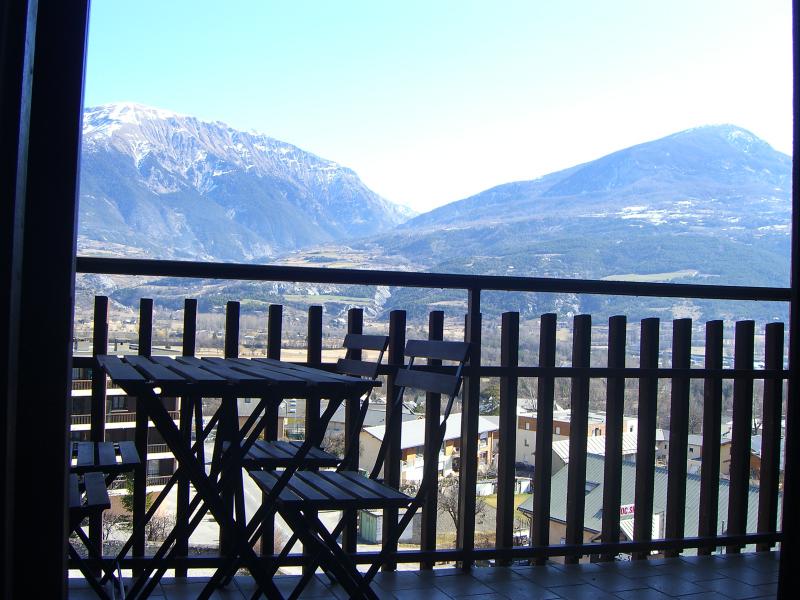 4 PERSONNES EMBRUNMAN plan d'eau d'Embrun