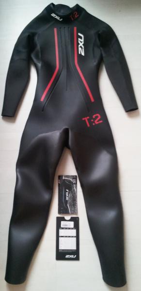 Combinaison 2XU T2 taille M. Prix 185 