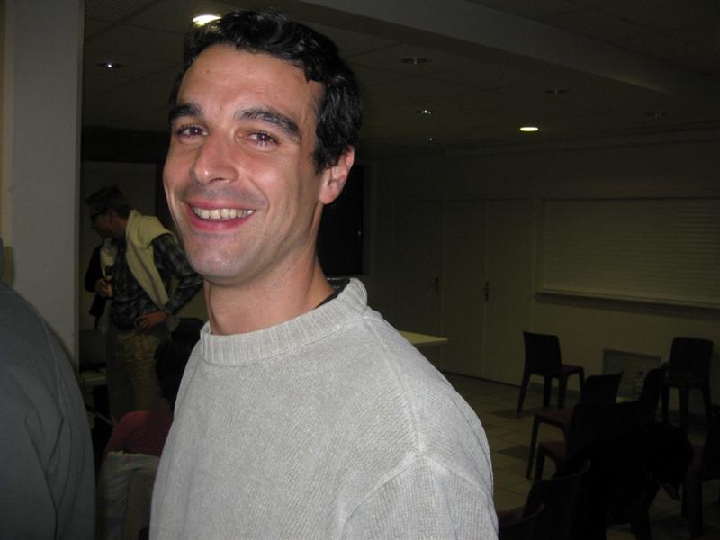 ag-04-12-2009-16.jpg